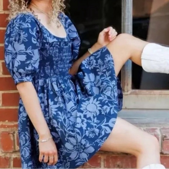 NWOT Free People Dress -Dear Delilah Blue Floral Puff
Sleeve Smocked dress - Picture 2 of 13